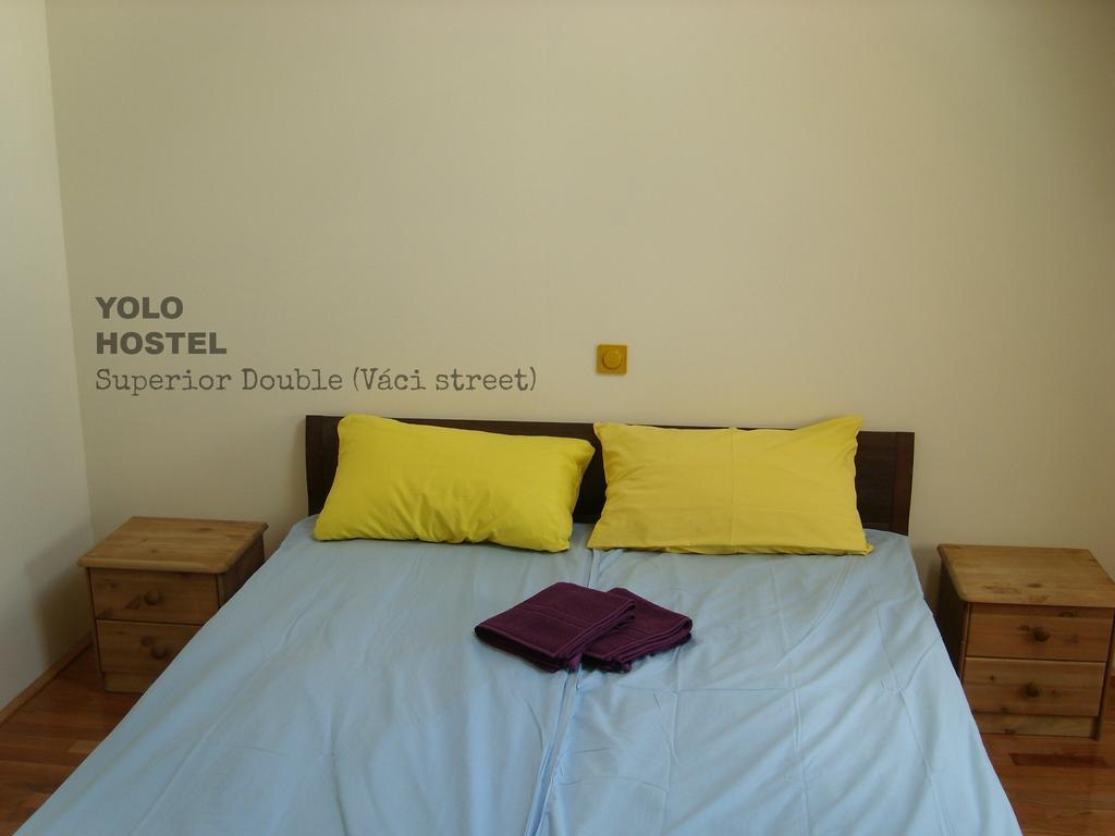 Yolo Hostel Budapest Room photo