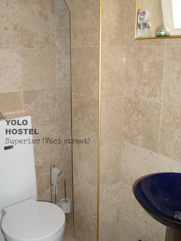 Yolo Hostel Budapest Exterior photo